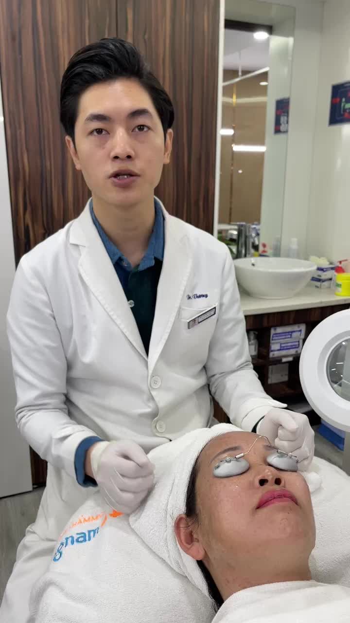 theo dõi quy trình điều trị mụn thịt tại Kangnam bằng công nghệ Laser Công nghệ cao